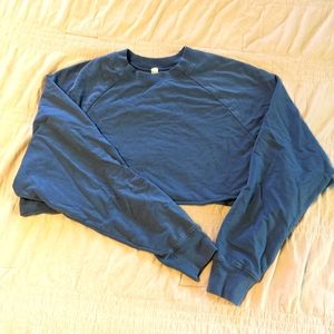 Alo yoga cropped pullover